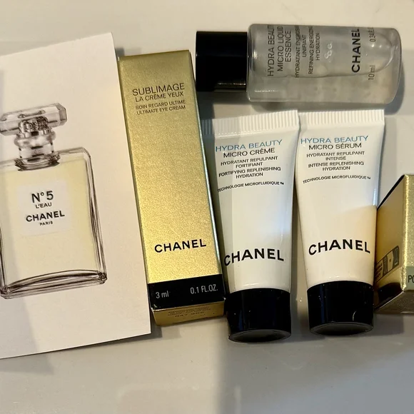 Chanel MINI SKINCARE SAMPLE Set!! - Picture 4 of 4